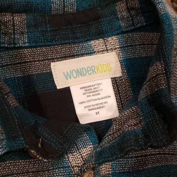 B1G1! NWT! Wonder Kids Flannel button down! 5T - Picture 2 of 3